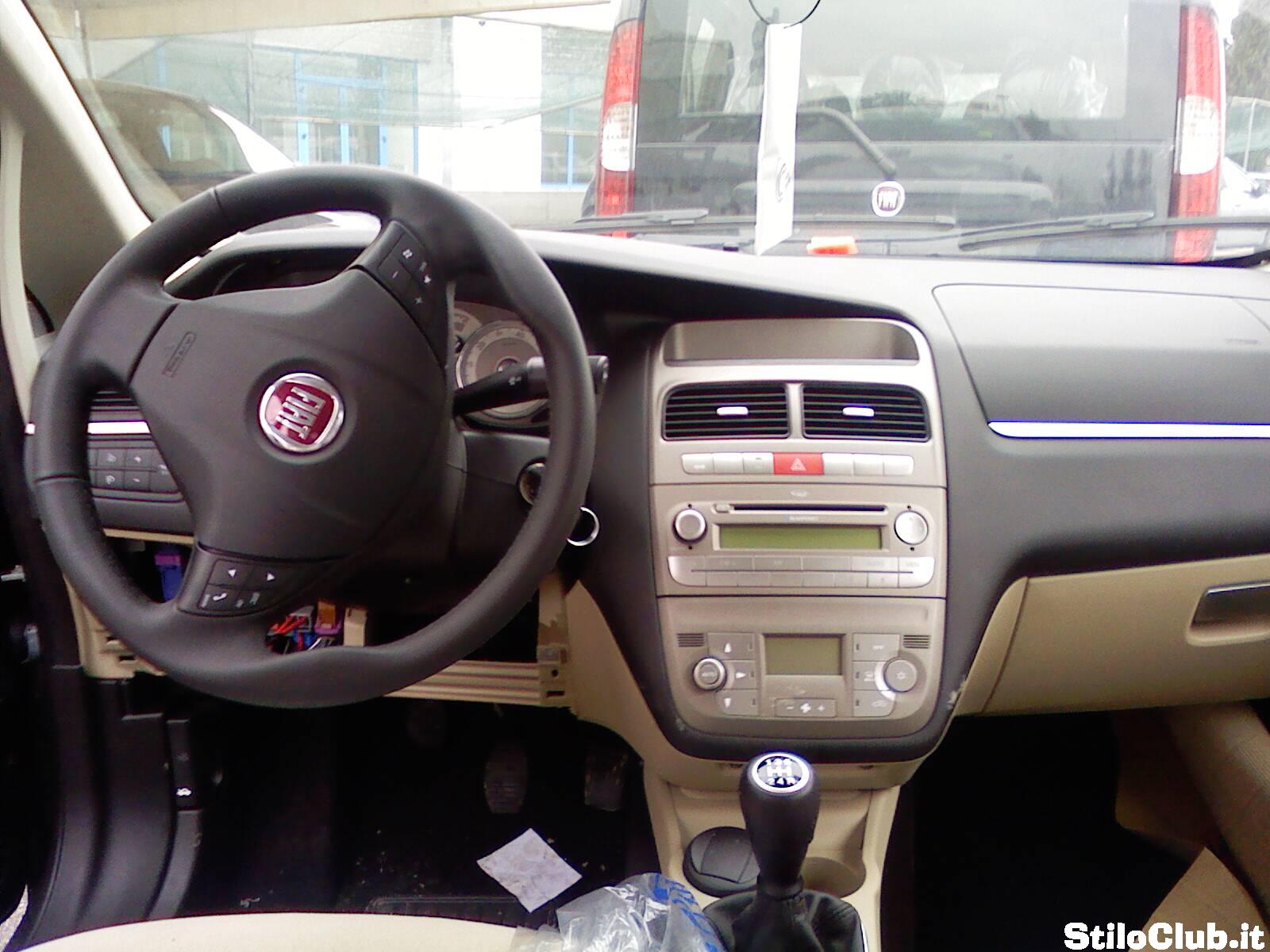 stc-fiat-linea_0133