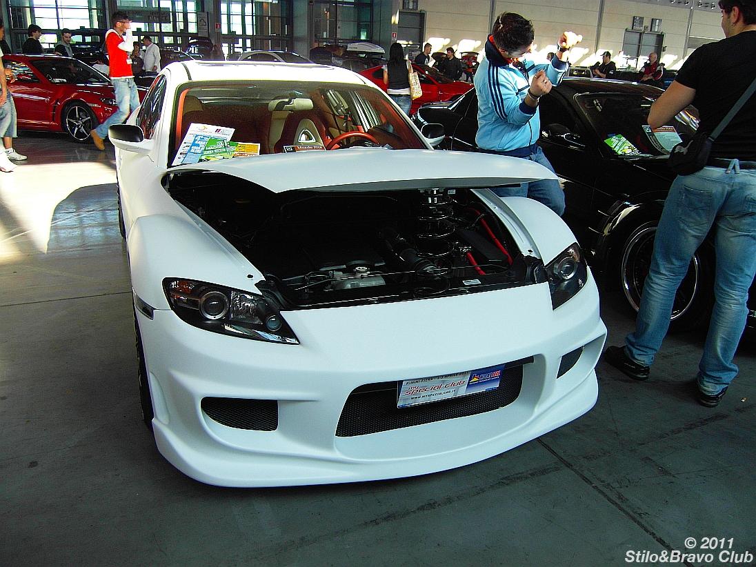 RX-8 matt-bianca